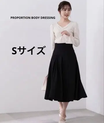 [ PROPORTION BODY DRESSING ] 턱 스커트 S(블랙)