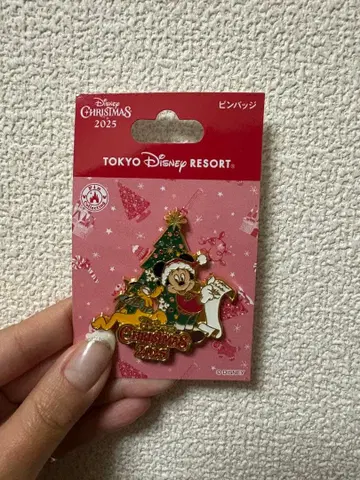 도쿄 디즈니 리조트 2025년 크리스마스 핀 배지 미키마우스 플루토