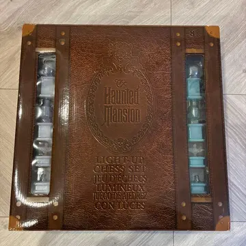 디즈니 월드 한정판 유령의 집 라이트업 체스 미개봉 새상품