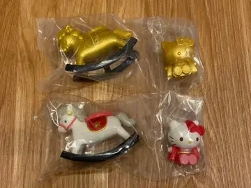 산리오 시크릿 목마 마스코트 헬로키티