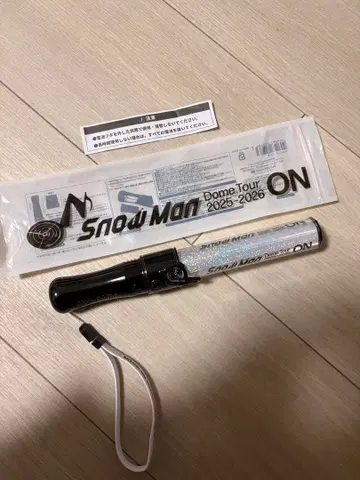 Snow Man Dome Tour 2025-2026 ON 응원봉