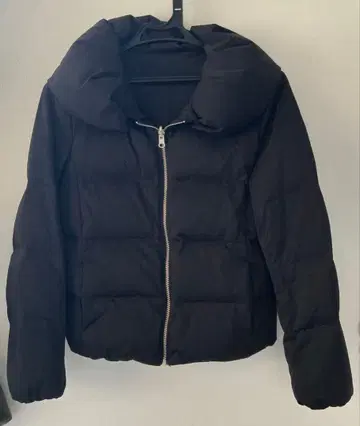 [ Vis ] 블랙 다운 자켓