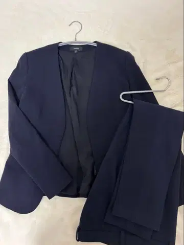 새상품급 띠어리 스트레치 수트 셋업 네이비 포멀 S