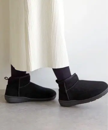 MINNETONKA 미네통카 앵클 슬리퍼 부츠