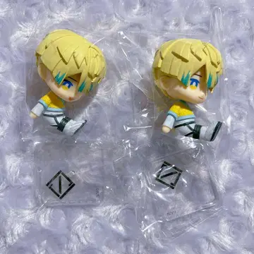 히바치 마나 니지콧토