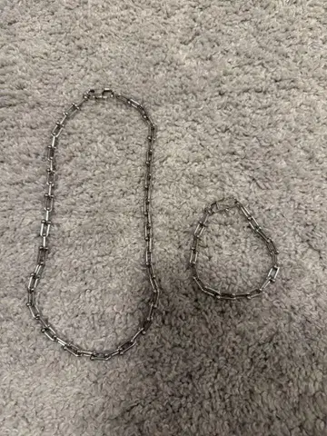 라크리스 목걸이 & 팔찌 세트