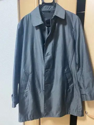 HIDEAWAYS 라이트 그레이 코트