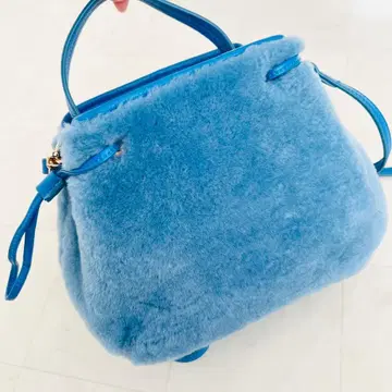 미사용품 투모로우랜드 퍼 보아 백 가죽 블루 숄더 SERPUI