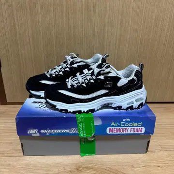 Skechers D'Lites 블랙/화이트