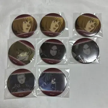 진격의 거인 아타리츠키 트레이딩 캔뱃지