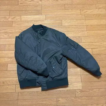 MA-1 플라이트 자켓