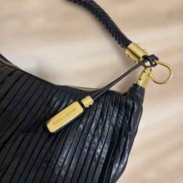 MICHAEL KORS 블랙 천연 가죽 토트백 호보백