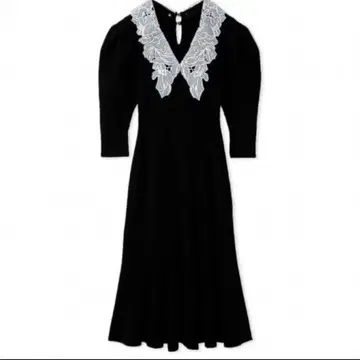 SNIDEL 자수 칼라 니트 머메이드 원피스