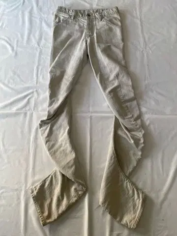 [ Attachment ] Frog Leg Pant Archive