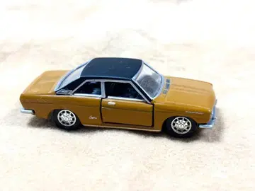 토미카 닛산 블루버드 1600 SSS 쿠페 미니카 브라운