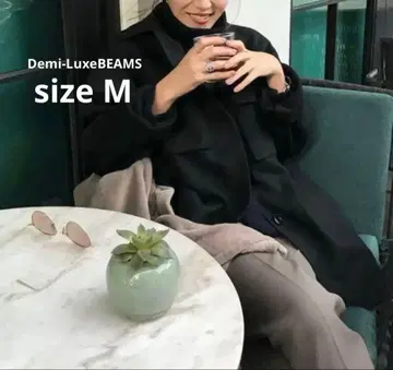 새상품급!! Demi-LuxeBEAMS 미들 자켓
