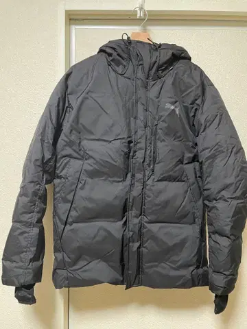 [ 새상품급 ] PUMA 다운 자켓 853613-01