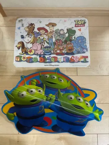 토이 스토리 리틀 그린맨 런치 매트
