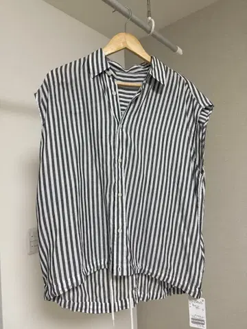 Spick & Span 린넨 블렌드 프렌치 헤매 개더 셔츠