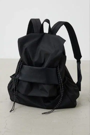 [ 미사용품 ] crie conforto 콤비 벨트 백팩 블랙