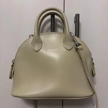 YAHKI 숄더백 라이트 그레이