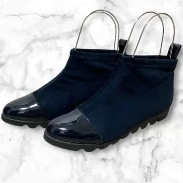 힐즈아베뉴 숏부츠 네이비 웨이브 밑창