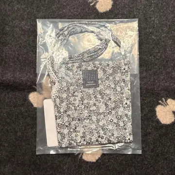 미나 페르호넨 포켓 백 스카이풀 skyful