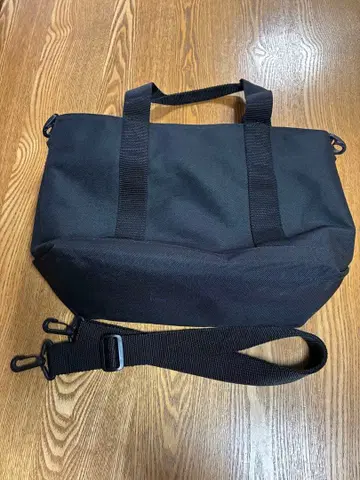 헌터 숄더 백 미디엄 블랙