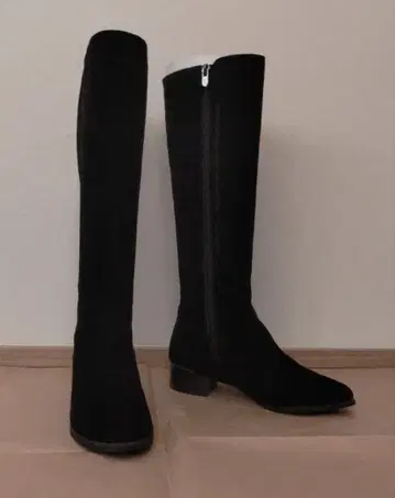 긴자 카네마츠 블랙 스웨이드 롱 부츠