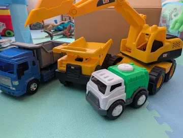 CAT 덤프트럭과 셔블 세트