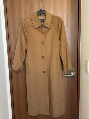 니치와 여성용 캐시미어 코트 베이지