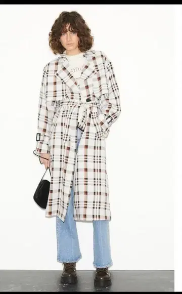 체크 무늬 롱 코트 벨트 포함