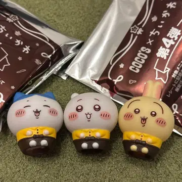 [ 미사용 새상품 ] 치이카와 코스 소프트 비닐 하치와레 토끼 4탄