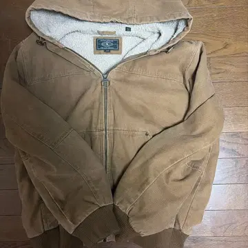 브라운 후드 부착 자켓