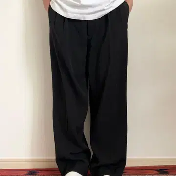 USA CHERESKIN 개버딘 슬랙스 쓰리 턱 블랙 34