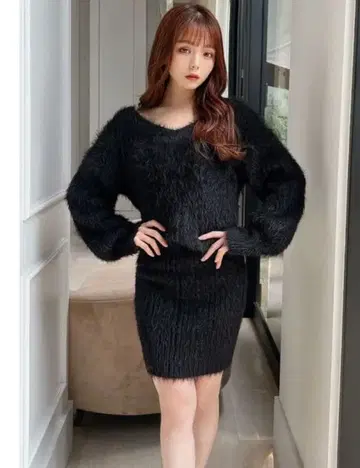 RESEXXY 샤기 니트 미니 원피스