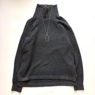 새상품급 캐반 CABaN 캐시미어 혼방 하이넥 니트 그레이 스웨터