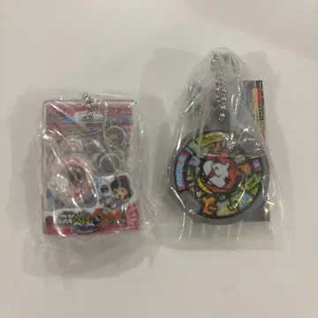 캡슐 토이 가챠가챠 키링 2개 세트