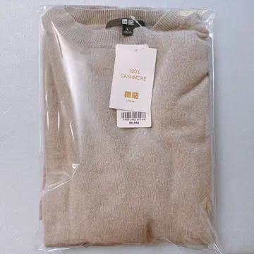 새상품 유니클로 캐시미어 크루넥 스웨터