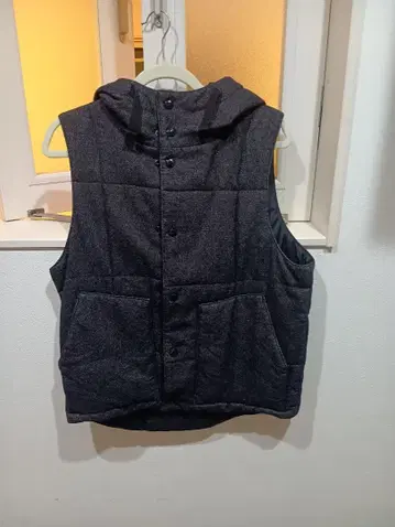 garments engineered 후드 부착 퀼팅 베스트 S