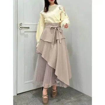 dazzlin 아지메 티어드 플리츠 스커트 XS