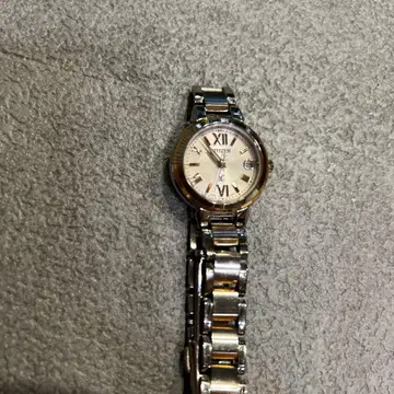 CITIZEN xc 크로스씨 손목시계 에코 드라이브 실버/골드