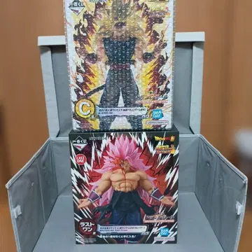 붉은 가면의 사이어인 블랙 코트의 전사 버독 드래곤볼 제일복권 미개봉