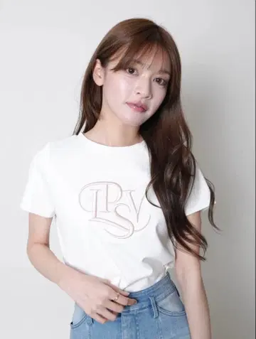 LIP SERVICE 커브 로고 T셔츠