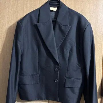 ZARA 오버 사이즈 크롭 블레이저 재킷 사이즈 S