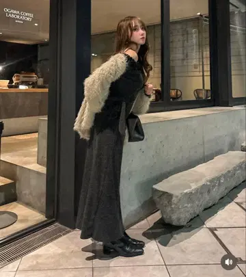 POMIII PARTAGE whipped frill set-up