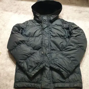 아바크롬비 앤 피치 다운 자켓 / 후드 부착 블랙