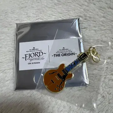 미세스 그린 애플, FJORD 메탈 참, 와카이 히로토