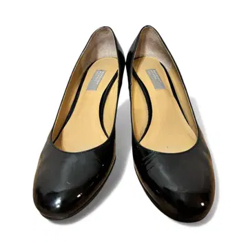 MARGARET HOWELL idea 에나멜 중 힐 펌프스 23cm