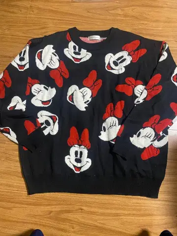 미니 마우스 긴팔 니트 스웨터